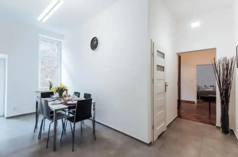 Star Dust Haven-2Br For 6-Old Town-1